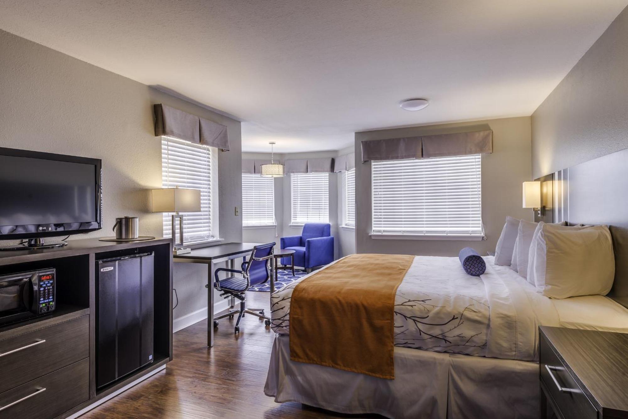 Guesthouse Inn & Suites לקסינגטון חדר תמונה