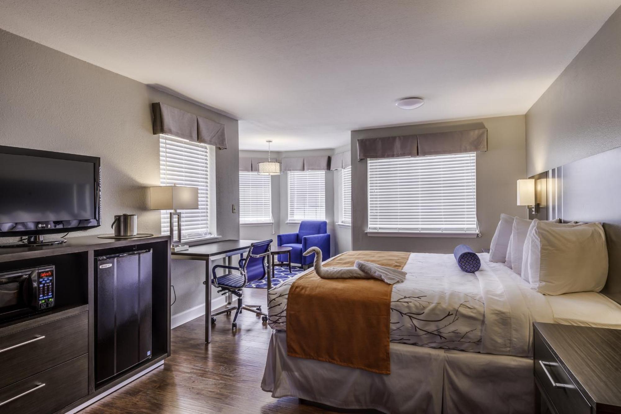 Guesthouse Inn & Suites לקסינגטון חדר תמונה