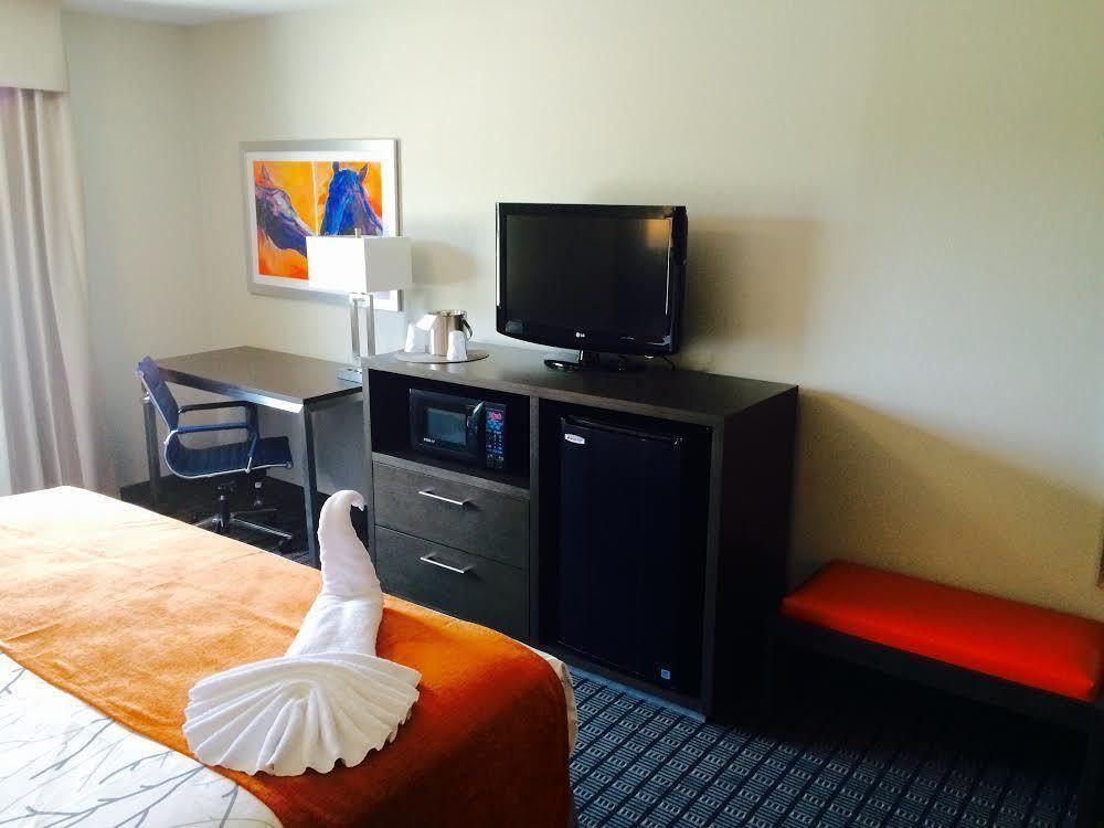 Guesthouse Inn & Suites לקסינגטון מראה חיצוני תמונה